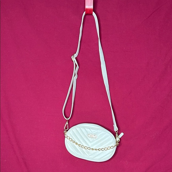 GBG Cream White Quilted adjustable strap-Crossbody/Fanny/Belt pack Bag - Picture 2 of 7